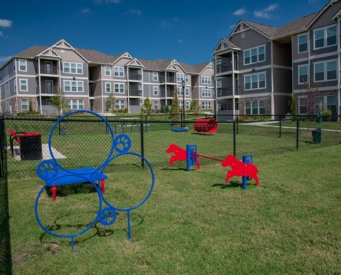 Image of Cedar Ridge Apartments, Tulsa, OK